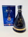 BELLS GOLDEN JUBILEE DECANTER 50 YEARS REIGN OF QUEEN ELIZABETH II BELLS GOLDEN JUBILEE DECANTER 50 YEARS REIGN OF QUEEN ELIZABETH II