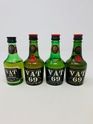 4 X VAT 69 MINIATURE 4 X VAT 69 MINIATURE
