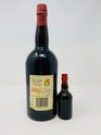 WILLIAMS & HUMBERT DRY SACK SHERRY 1LTR WITH MINIATURE WILLIAMS & HUMBERT DRY SACK SHERRY 1LTR WITH MINIATURE