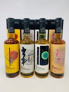 THE ESSENCE OF SUNTORY WHISKY SET THE ESSENCE OF SUNTORY WHISKY SET