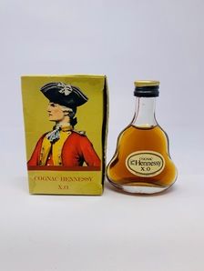 COGNAC HENNESSY X.O MINIATURE COGNAC HENNESSY X.O MINIATURE
