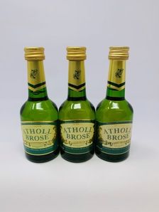 GORDON & MACPAHAIL ATHOLL BROSE SCOTCH LIQUEUR GORDON & MACPAHAIL ATHOLL BROSE SCOTCH LIQUEUR