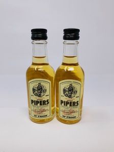 HUNDERED PIPERS SCOTCH WHISKY MINIATURES
