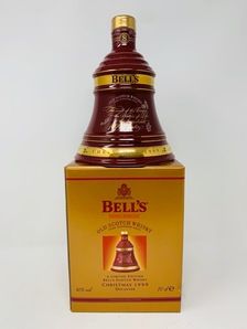 BELLS DECANTER CHRISTMAS 1999 BELLS DECANTER CHRISTMAS 1999