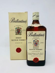 BALLENTINES FINEST SCOTCH WHISKY 1970'S BALLENTINES FINEST SCOTCH WHISKY 1970'S
