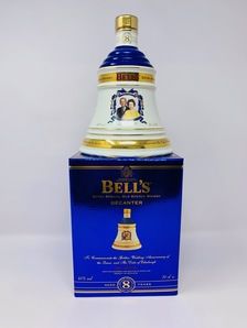 BELLS 50TH GOLDEN WEDDING ANNIVERSARY DECANTER BELLS 50TH GOLDEN WEDDING ANNIVERSARY DECANTER