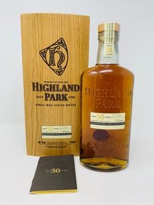 HIGHLAND PARK 30 YEAR OLD FOR THE MAXXIUM GLOBAL TRAVEL RETAIL TEAM HIGHLAND PARK 30 YEAR OLD FOR THE MAXXIUM GLOBAL TRAVEL RETAIL TEAM