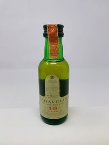 LAGAVULIN 16 YEAR OLD WHITE HORSE MINIATURE