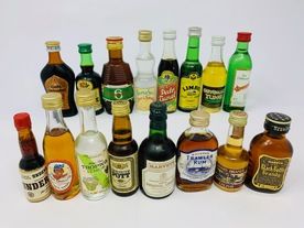 16 X MIXED MINIATURES