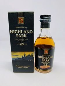 HIGHLAND PARK 25 YEAR OLD MINIATURE HIGHLAND PARK 25 YEAR OLD MINIATURE