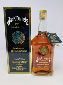 JACK DANIELS 1981 GOLD MEDAL JACK DANIELS 1981 GOLD MEDAL