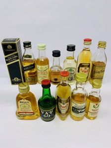 11 X WHISKY MINIATURES 