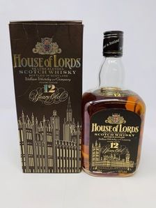 HOUSE OF LORDS 1980'S - 12 YEAR OLD DELUX BLENDED WHISKY HOUSE OF LORDS 1980'S - 12 YEAR OLD DELUX BLENDED WHISKY
