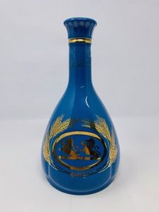 VINTAGE WADE POTTERY WHYTE & MACKAY CORONATION DECANTER