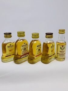 BELLS WHISKY MINIATURES BELLS WHISKY MINIATURES