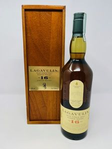 Lagavulin 16 Boxed Italian Edition