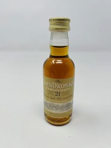 GLENDRONACH PARLIAMENT 21 YEAR OLD MINIATURE GLENDRONACH PARLIAMENT 21 YEAR OLD MINIATURE