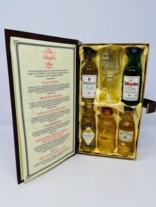 THE SINGLES BAR MINIATURES SELECTION