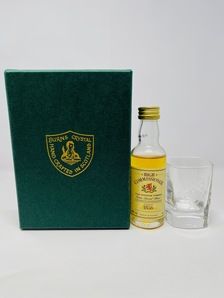 BURNS CRYSTAL GLASS & MINIATURE