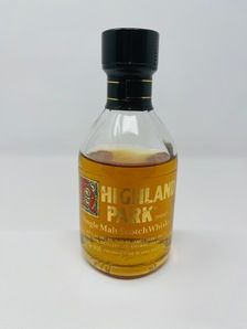 HIGHLAND PARK 12 YEAR OLD 1980's 10CL MINIATURE HIGHLAND PARK 12 YEAR OLD 1980's 10CL MINIATURE