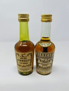 HENNESSY COGNAC MINIATURES