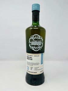 STRATHCLYDE 31 YEAR OLD - SMWS G10.23 - HONEY ON A CRICKET BAT STRATHCLYDE 31 YEAR OLD - SMWS G10.23 - HONEY ON A CRICKET BAT