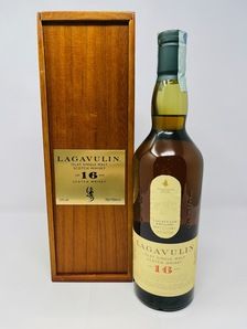LAGAVULIN 16 YEAR OLD BOXED ITALIAN EDITION