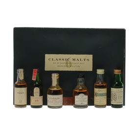 CLASSIC MALTS MINIATURES SELECTION PACK (INCLUDING THE LAGAVULIN 16 WHITE HORSE DISTILLERY MINATURE) CLASSIC MALTS MINIATURES SELECTION PACK (INCLUDING THE LAGAVULIN 16 WHITE HORSE DISTILLERY MINATURE)