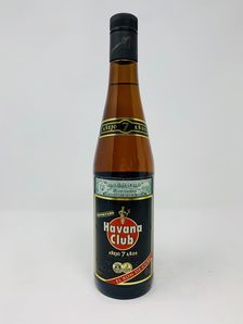 1990'S HAVANA CLUB 7 YEAR OLD CUBAN RUM 1990'S HAVANA CLUB 7 YEAR OLD CUBAN RUM