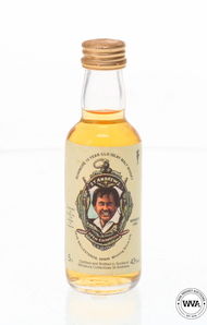 BOWMORE 10 YEAR OLD ST ANDREWS CHAMPION MINIATURE BOWMORE 10 YEAR OLD ST ANDREWS CHAMPION MINIATURE