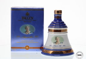 BELLS DECANTER "CELEBRATING THE 100TH BIRTHDAY QUEEN ELIZABETH THE QUEEN MOTHER" BELLS DECANTER "CELEBRATING THE 100TH BIRTHDAY QUEEN ELIZABETH THE QUEEN MOTHER"