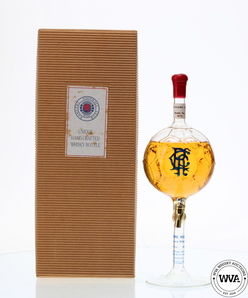 RANGERS HANDCRAFTED GLASS DECANTER (SIGNS OF LEAKAGE) RANGERS HANDCRAFTED GLASS DECANTER (SIGNS OF LEAKAGE)