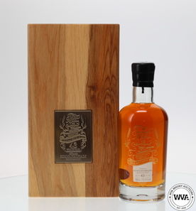 BUNNAHABHAIN 43 YEAR OLD - THE SINGLE MALTS OF SCOTLAND DIRECTOR'S SPECIAL BUNNAHABHAIN 43 YEAR OLD - THE SINGLE MALTS OF SCOTLAND DIRECTOR'S SPECIAL