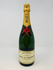 MOET & CHANDON CHAMPAGNE MOET & CHANDON CHAMPAGNE