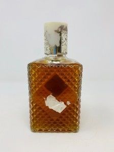 I.W.HARPER 12 YEAR OLD KENTUCKY STRAIGHT BOURBON I.W.HARPER 12 YEAR OLD KENTUCKY STRAIGHT BOURBON