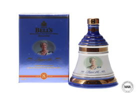 BELLS DECANTER 8 YEAR OLD CELEBRATING THE 100TH BIRTHDAY QUEEN ELIZABETH THE QUEEN MOTHER
