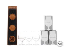 Suntory Barrel Stave Shot Tray & Yamazaki Glasses Suntory Barrel Stave Shot Tray & Yamazaki Glasses