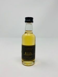LOT 2728 - CUMBRAE CASTLE BLENDED SCOTCH WHISKY MINIATURE (NO RESERVE) LOT 2728 - CUMBRAE CASTLE BLENDED SCOTCH WHISKY MINIATURE (NO RESERVE)