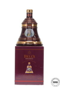 Bells Wade Decanter Christmas 2002 James Watt