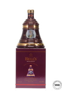 Bells Wade Decanter Christmas 2002 James Watt