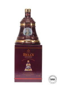 Bells Wade Decanter Christmas 2002 James Watt