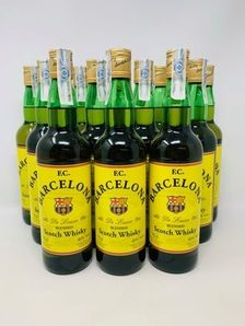 12 X F.C BARCELONA DE LUX BLENDED SCOTCH WHISKY 12 X F.C BARCELONA DE LUX BLENDED SCOTCH WHISKY