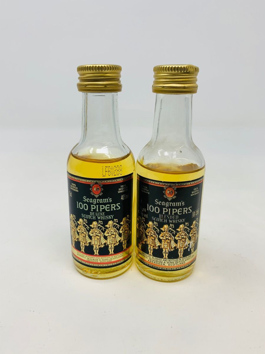 2 SEAGRAMS 100 PIPERS SCOTCH WHISKY MINIATURES