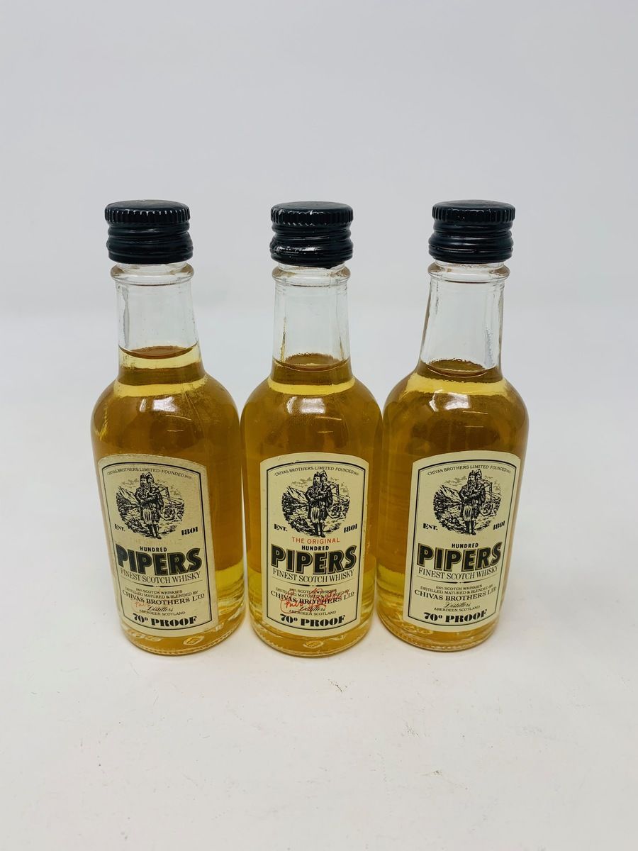 HUNDERED PIPERS SCOTCH WHISKY MINIATURES