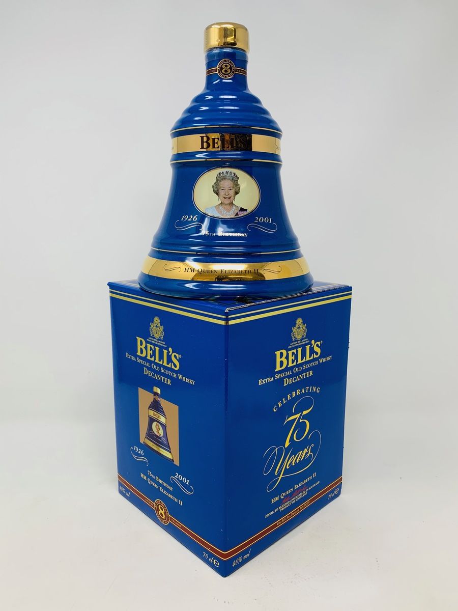 BELLS 75th BIRTHDAY OF QUEEN ELIZABETH II DECANTER