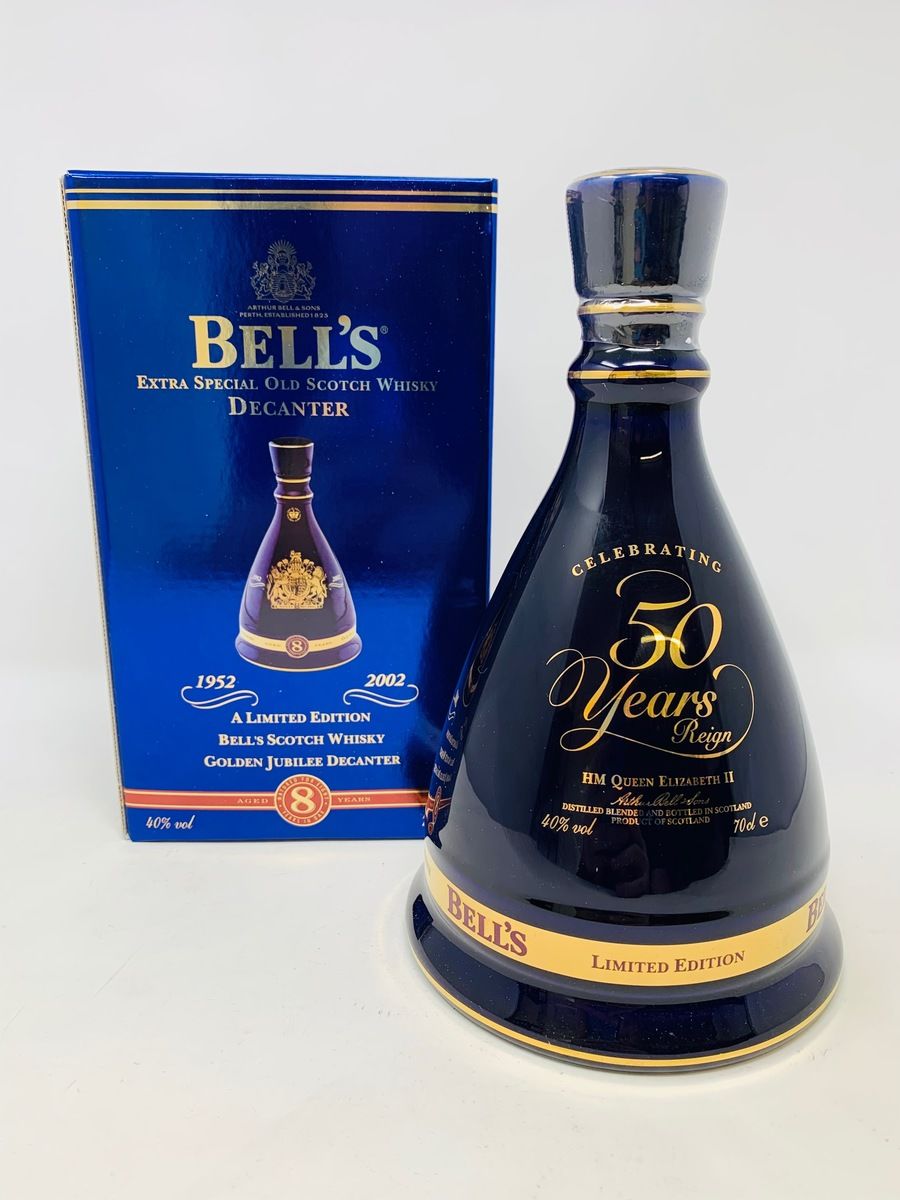 BELLS GOLDEN JUBILEE DECANTER 50 YEARS REIGN OF QUEEN ELIZABETH II
