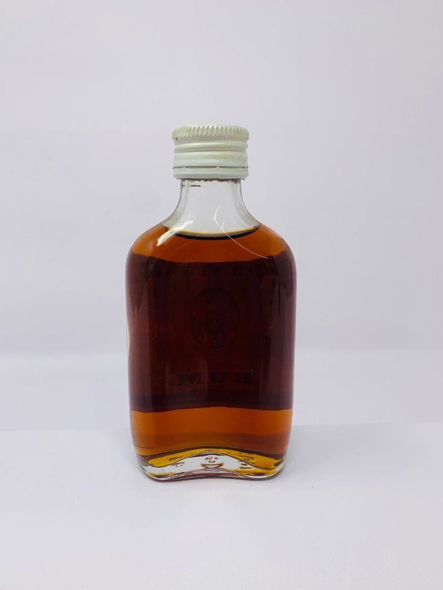OLD SLAVE JAMACAN RUM 70% PROOF