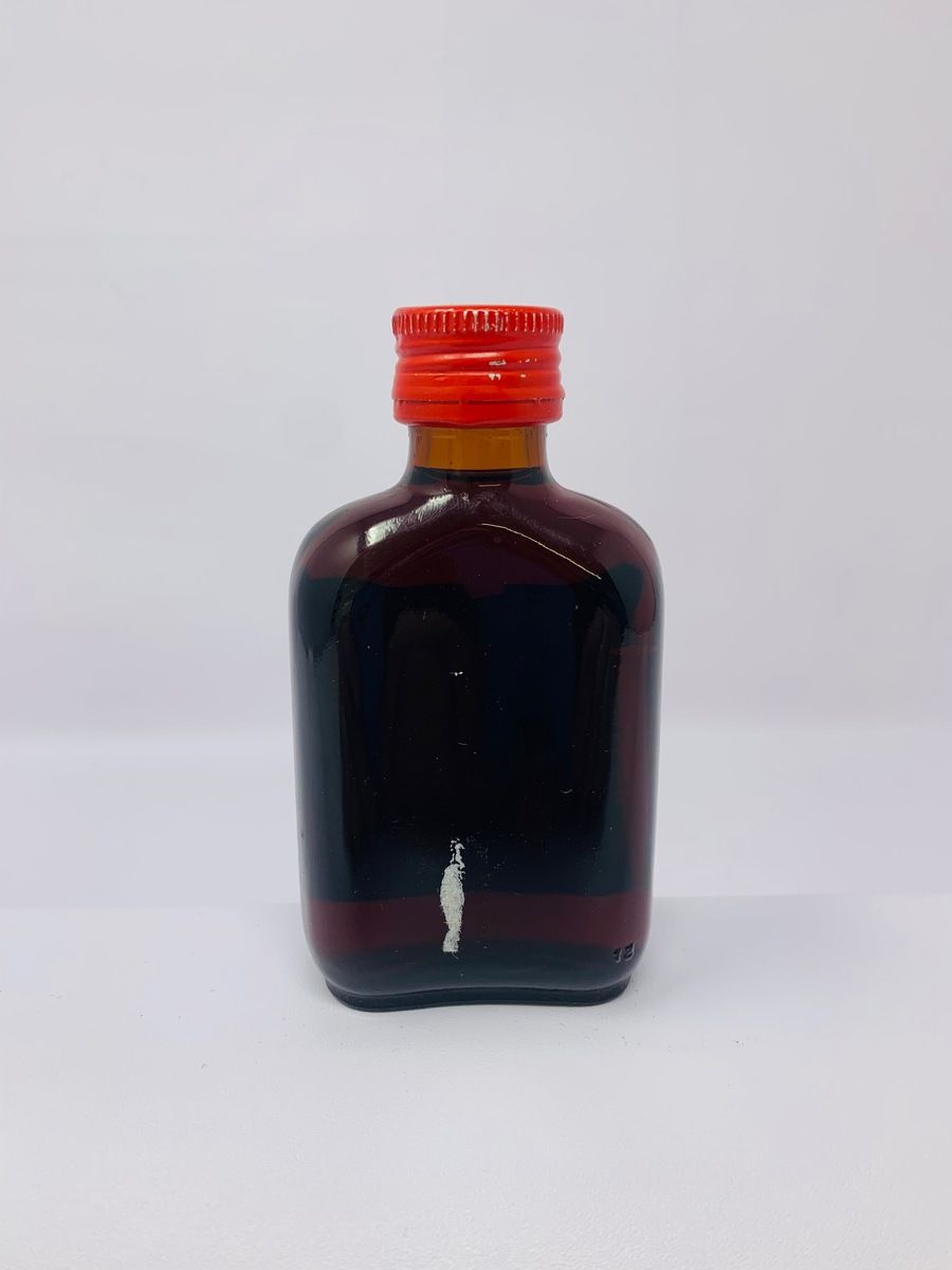 WOODS 100 PROOF EXTRA STRONG OLD NAVY RUM