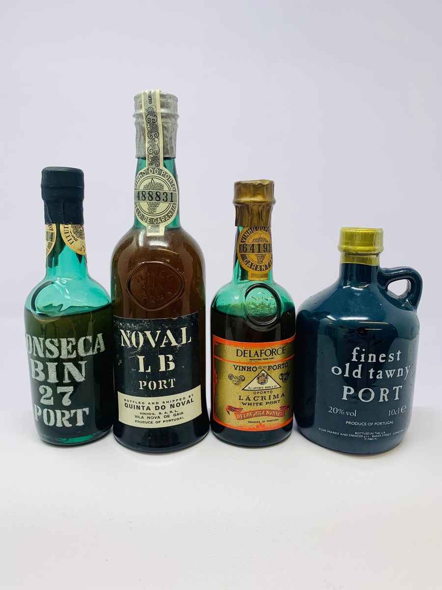 4 x PORT MINIATURES