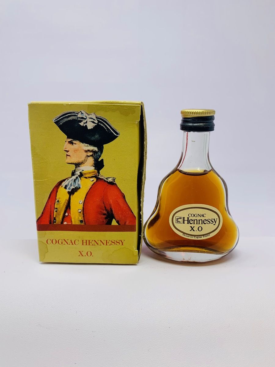 COGNAC HENNESSY X.O MINIATURE